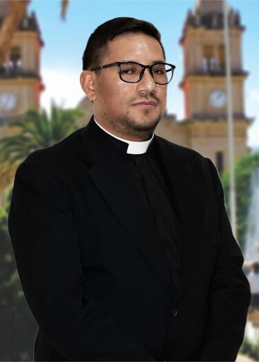 Pbro. Ángel Ronald Rimac Calixto Parroquia Santa Ana de Tarma